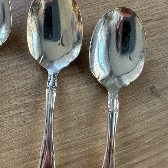 Community Tea Spoon Set - Picture 2 of 7